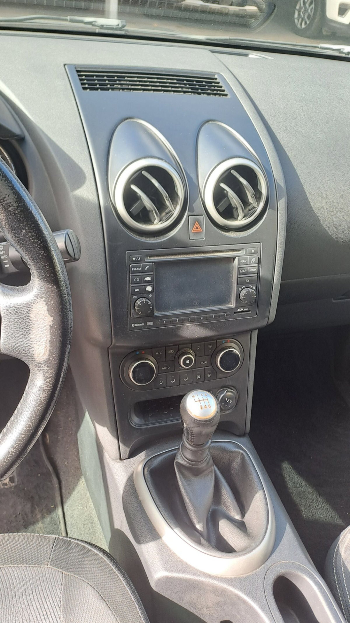 Nissan Qashqai 1.5 dCi DPF Tekna (5)