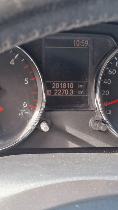 Nissan Qashqai 1.5 dCi DPF Tekna (6)