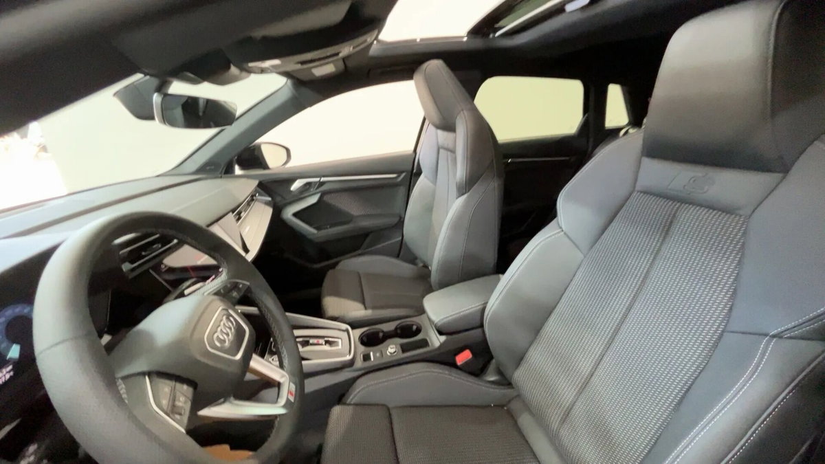 Audi A3 Sportback 35 TDI S tronic S line edition (5)