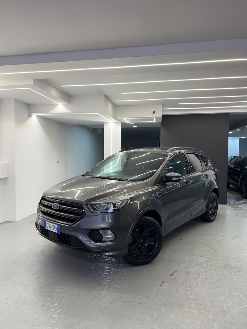 Ford Kuga 1.5 TDCI 120 CV S&S 2WD ST-Line