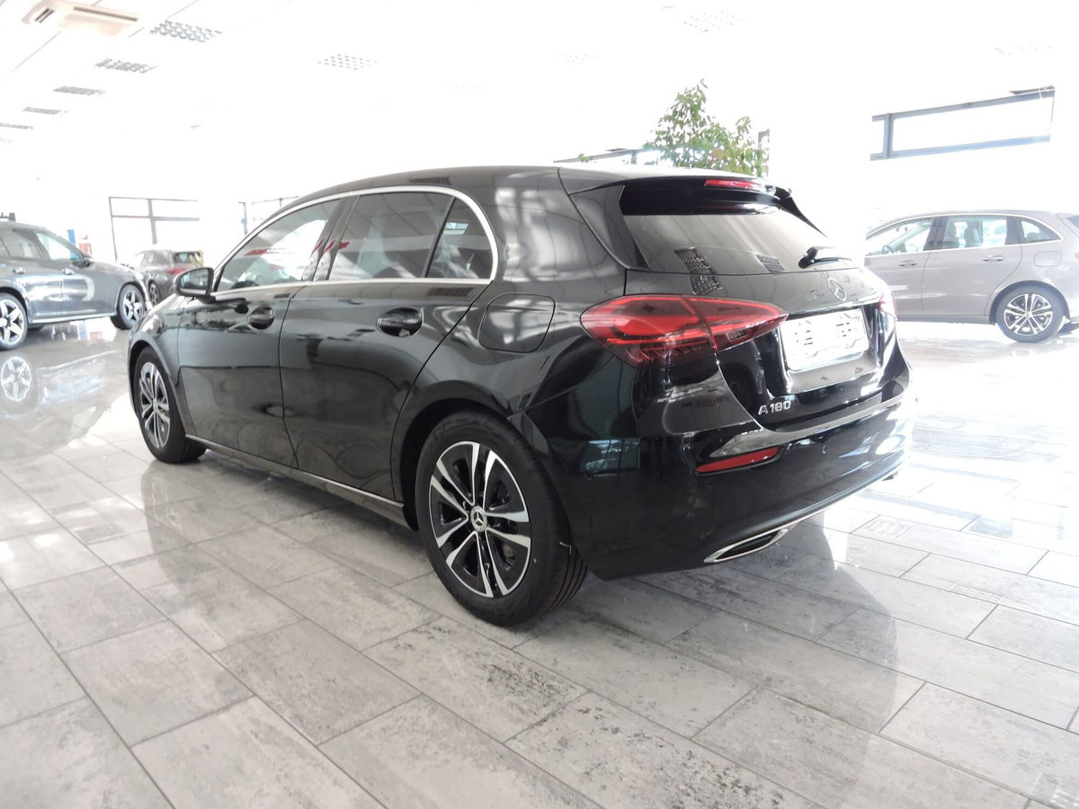Mercedes-Benz Classe A Sedan 180 Progressive Advanced Plus auto (5)