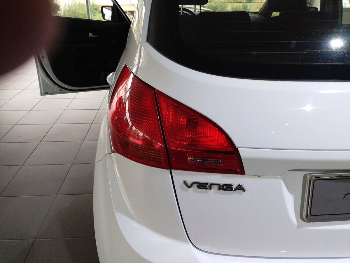 Kia Venga 1.4 CRDi 90CV Active (10)