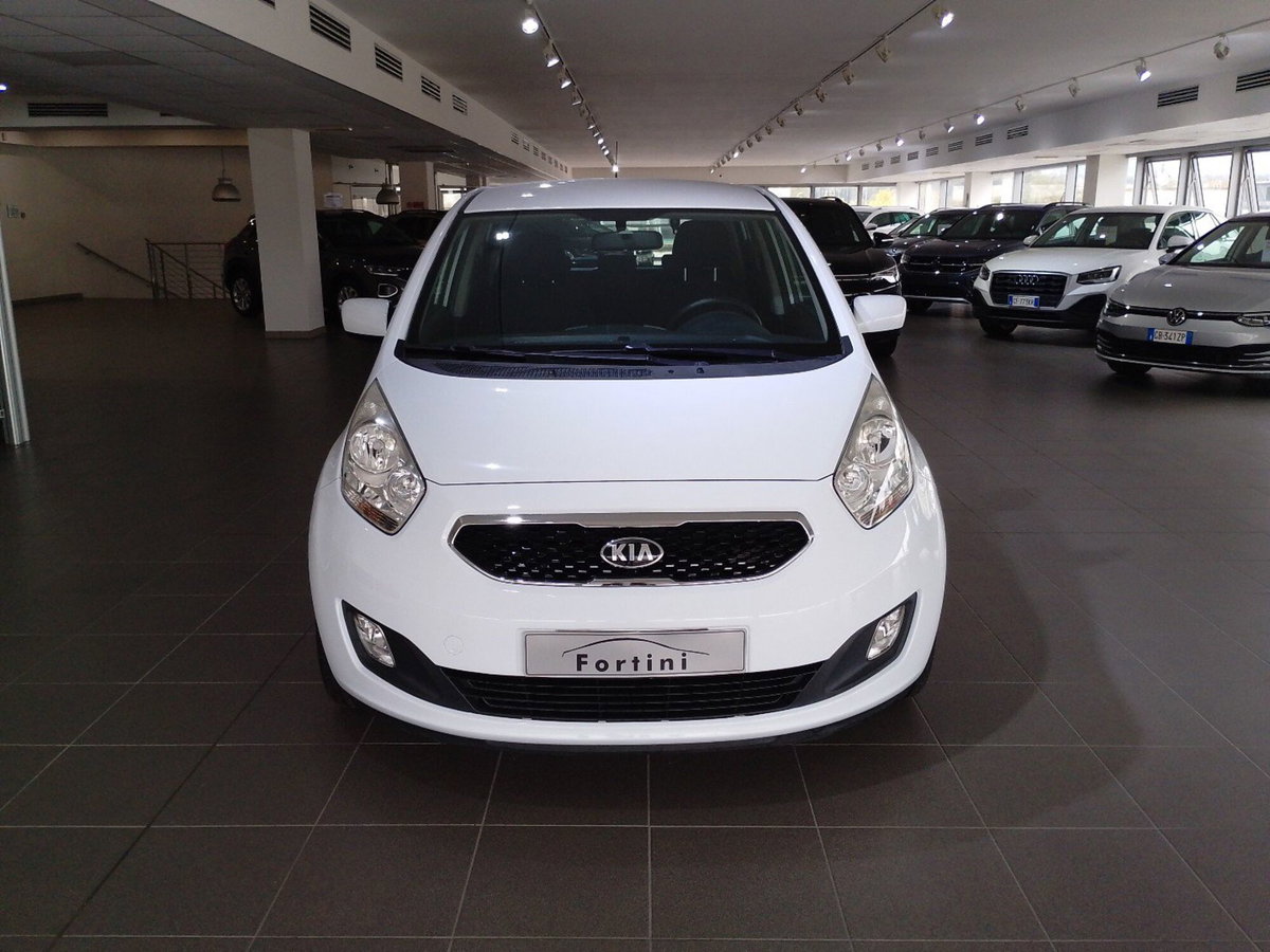 Kia Venga 1.4 CRDi 90CV Active (2)