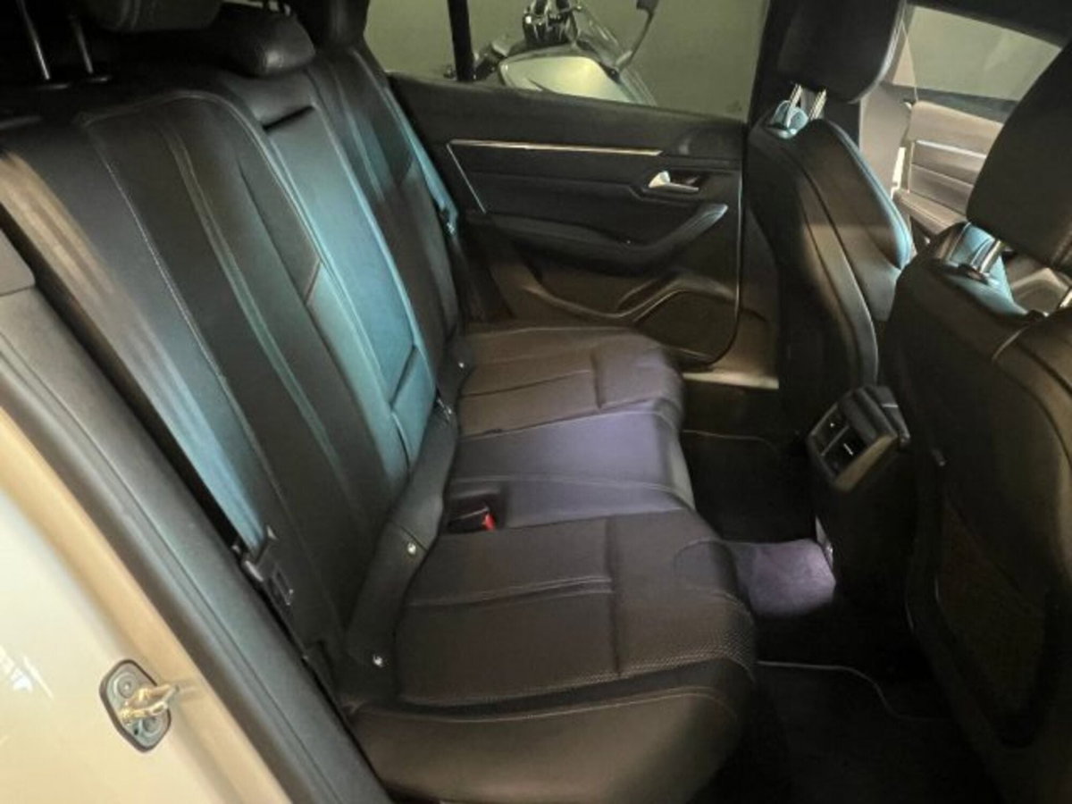 Peugeot 508 SW 1.6 phev GT 225cv e-eat8 (12)