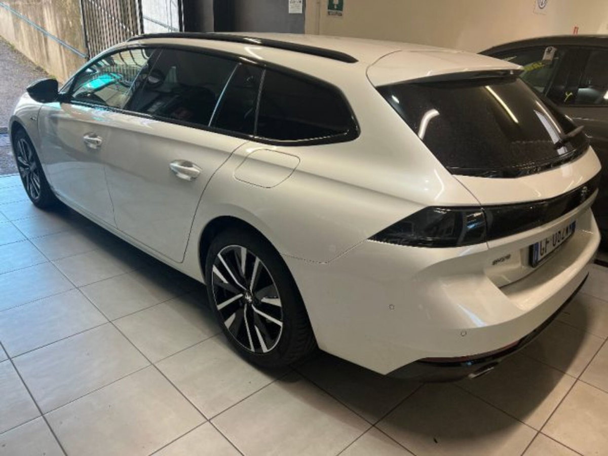 Peugeot 508 SW 1.6 phev GT 225cv e-eat8 (4)