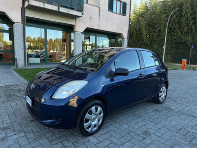 Toyota Yaris 1.0 5 porte usata