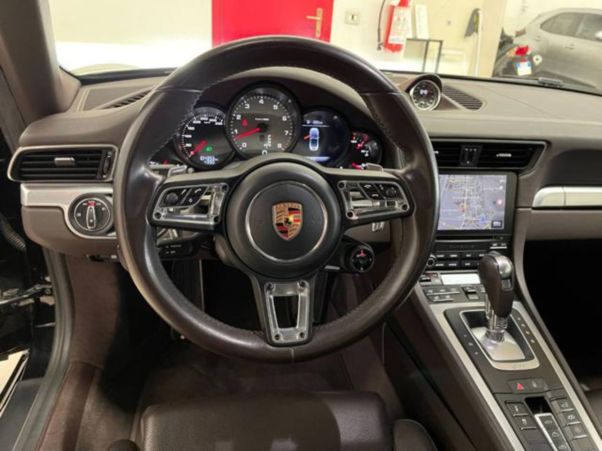 Porsche 911 Cabrio 3.0 Carrera 4S (15)