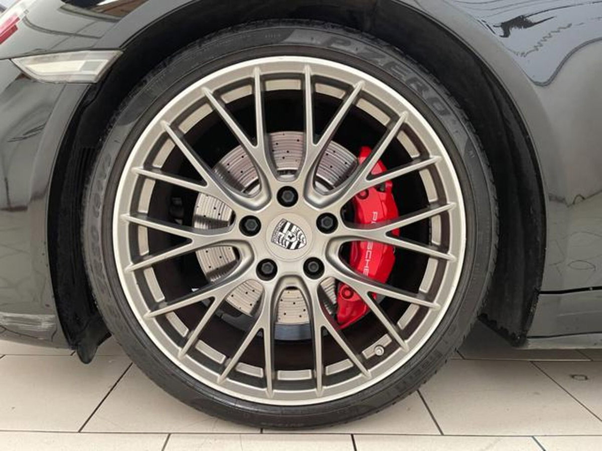 Porsche 911 Cabrio 3.0 Carrera 4S (8)