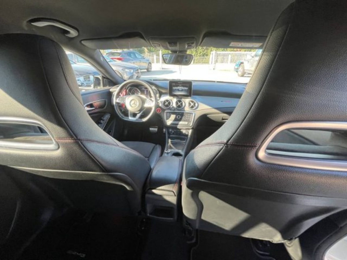 Mercedes-Benz CLA 200 d Automatic Sport (12)