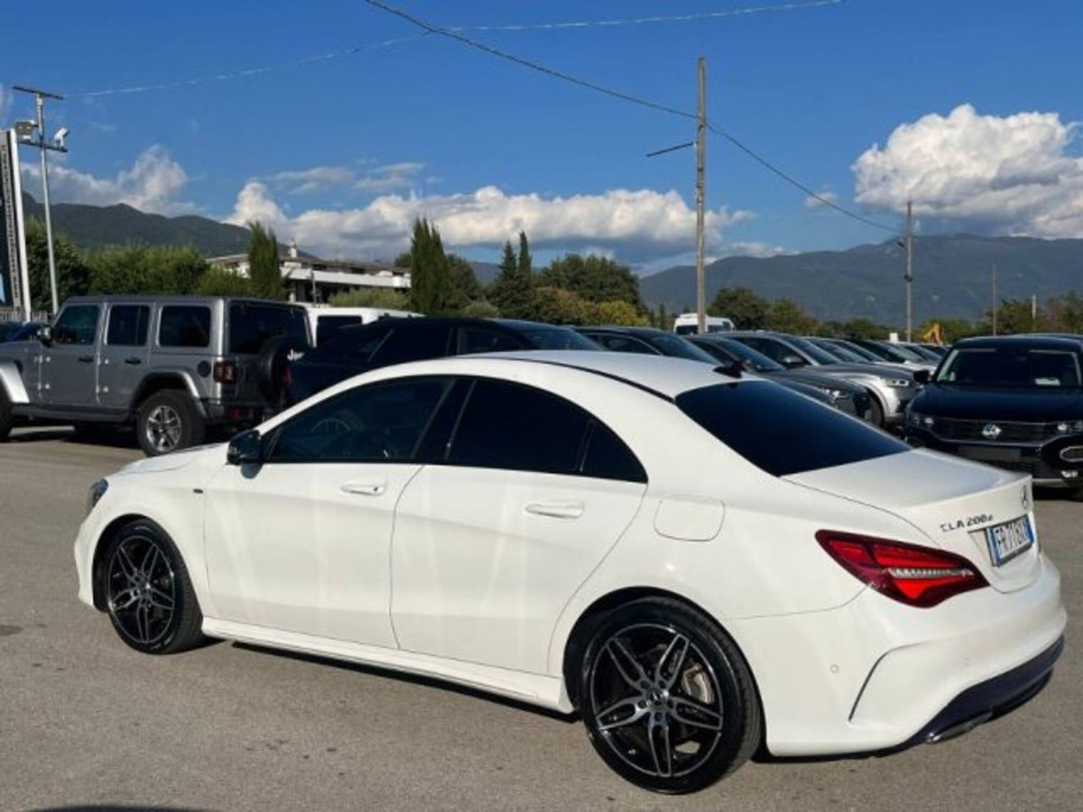 Mercedes-Benz CLA 200 d Automatic Sport (7)