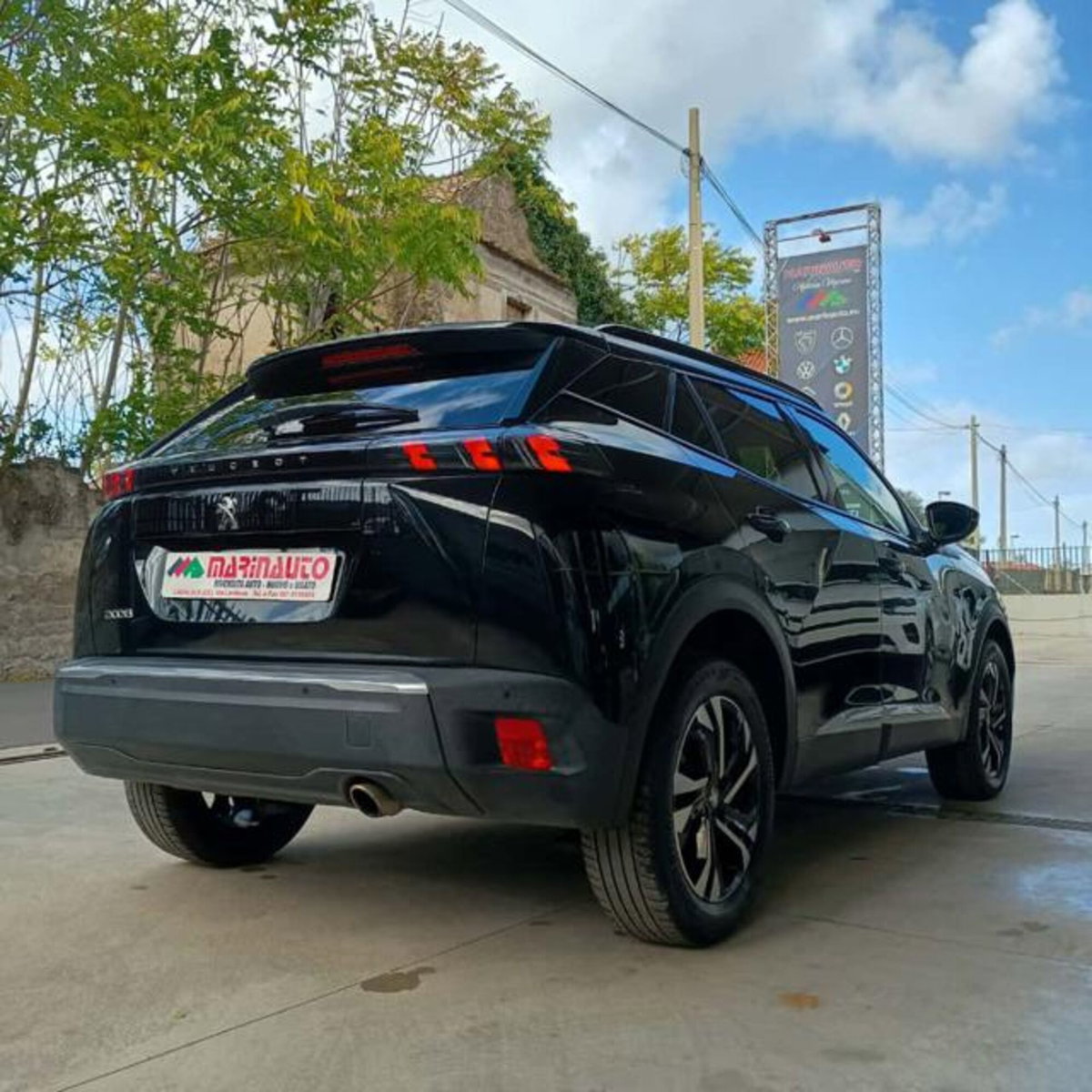 Peugeot 2008 BlueHDi 130 S&S EAT8 Allure Pack (7)