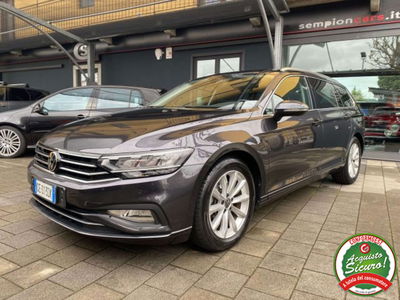 Volkswagen Passat Variant 2.0 TDI DSG Business BlueMotion Tech usata