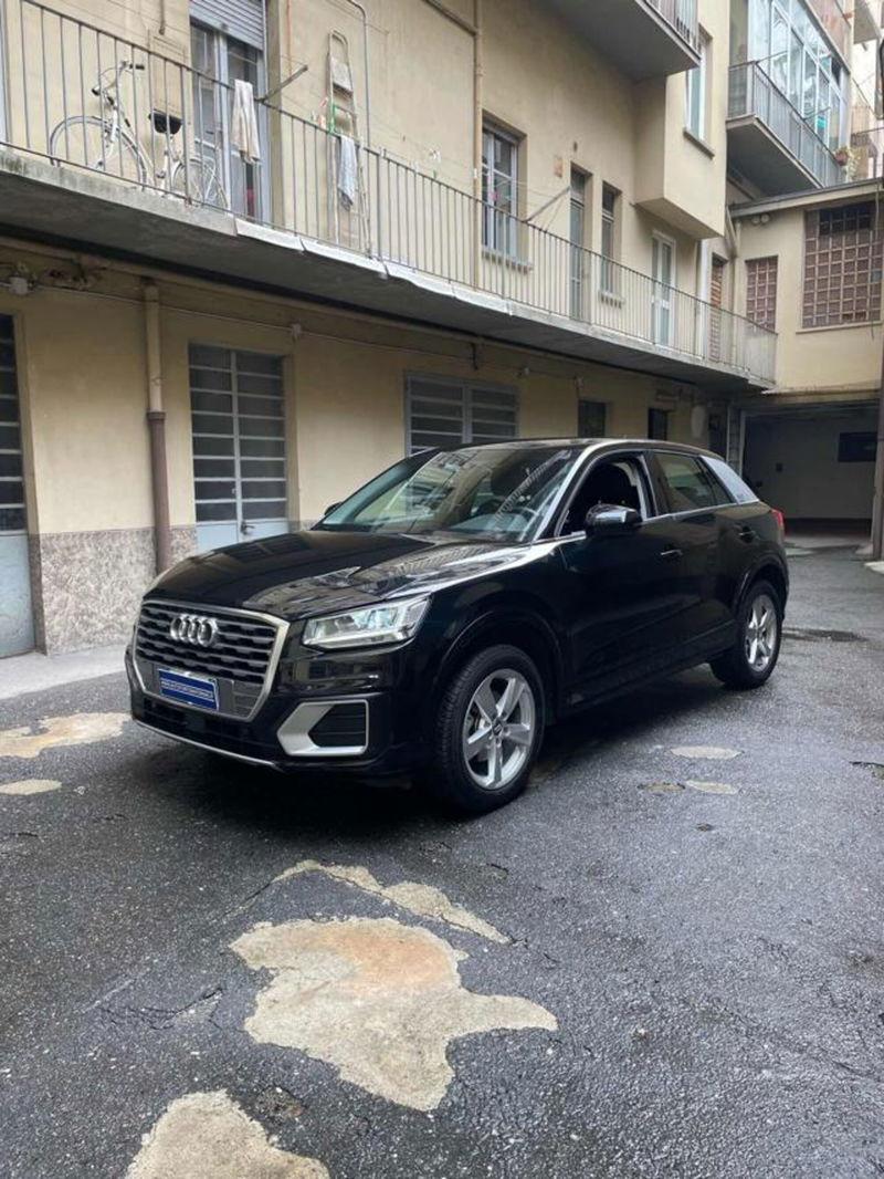 Audi Q2 Q2 30 TFSI Business Design