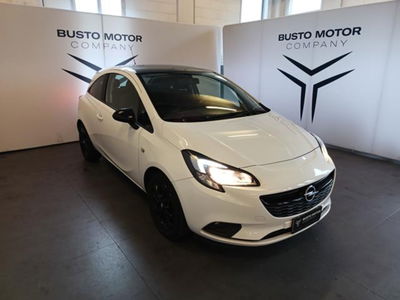 Opel Corsa Coupé 1.4 90CV b-Color usata