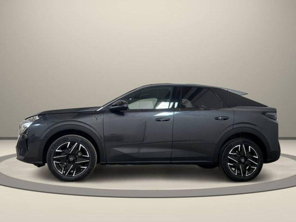 Peugeot 3008 1.2 hybrid GT 145cv e-dcs6 (3)