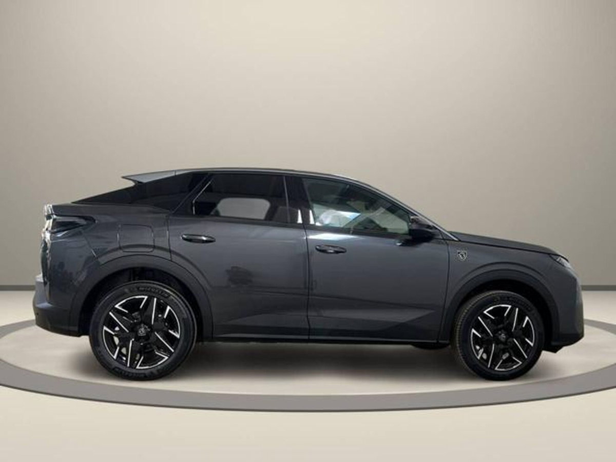 Peugeot 3008 1.2 hybrid GT 145cv e-dcs6 (4)