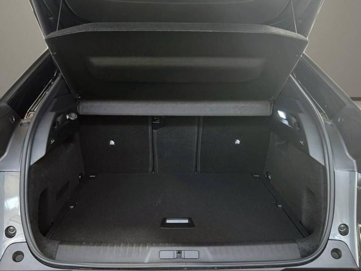 Peugeot 3008 1.2 hybrid GT 145cv e-dcs6 (7)