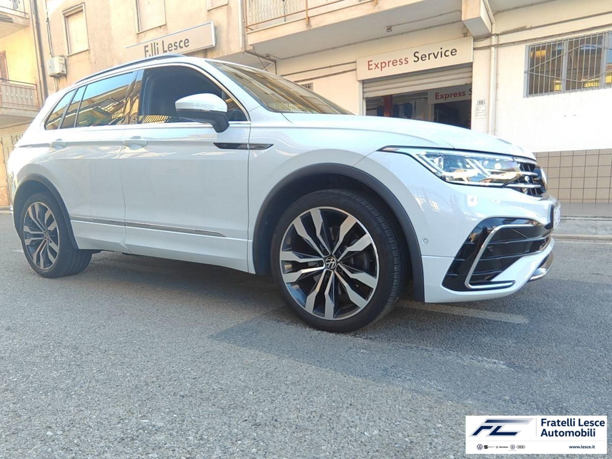Volkswagen Tiguan 2.0 TDI 200 CV SCR DSG 4MOTION R-Line (3)