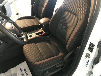 Ford Kuga 1.5 TDCI 120 CV S&S 2WD ST-Line (12)