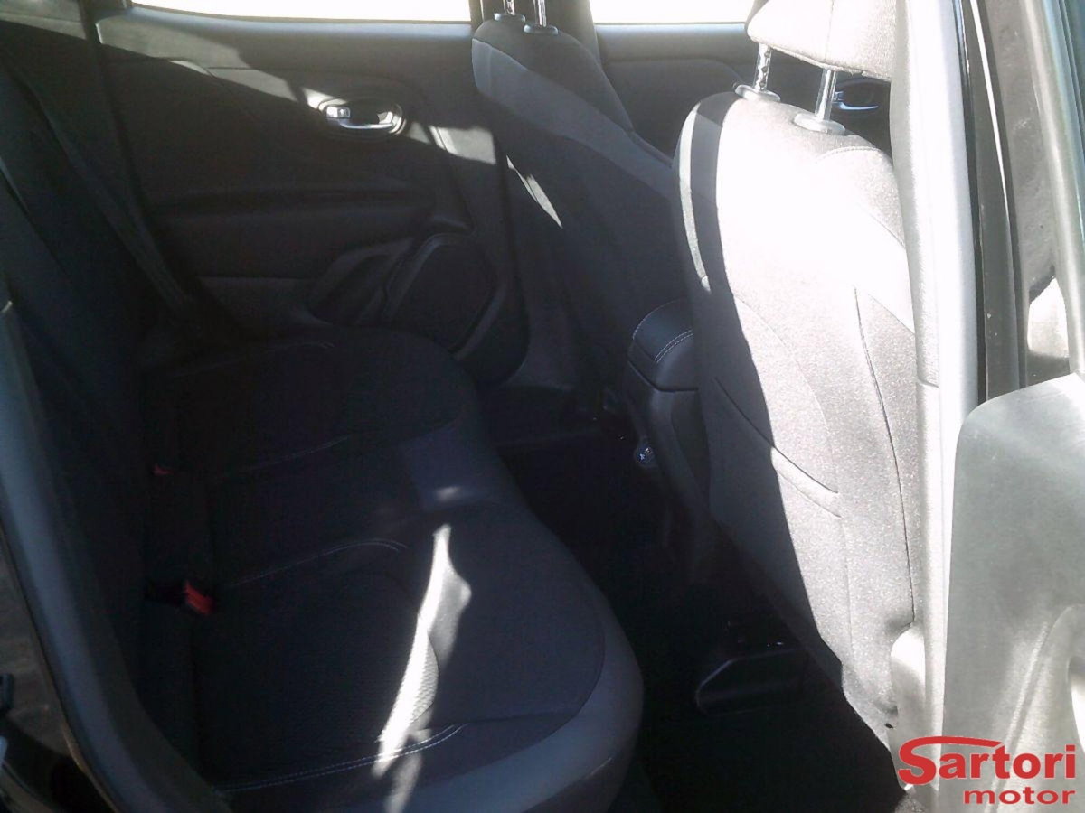 Jeep Renegade 1.0 T3 Limited (9)