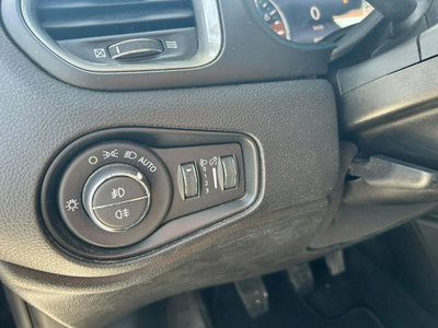 Jeep Renegade 1.0 T3 Limited (12)