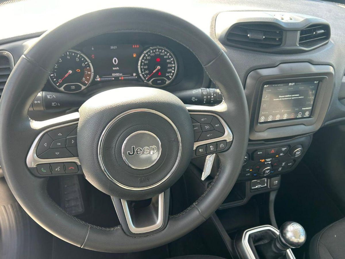 Jeep Renegade 1.0 T3 Limited (14)