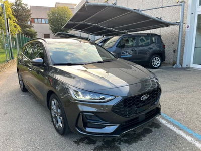Ford Focus Station Wagon 1.0 EcoBoost Hybrid 125 CV SW ST-Line usata