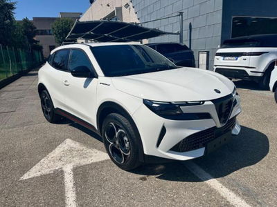 Alfa Romeo Junior elettrica Speciale 156cv nuova