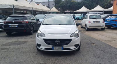 Opel Corsa 1.4 90CV GPL Tech 5 porte b-Color usata