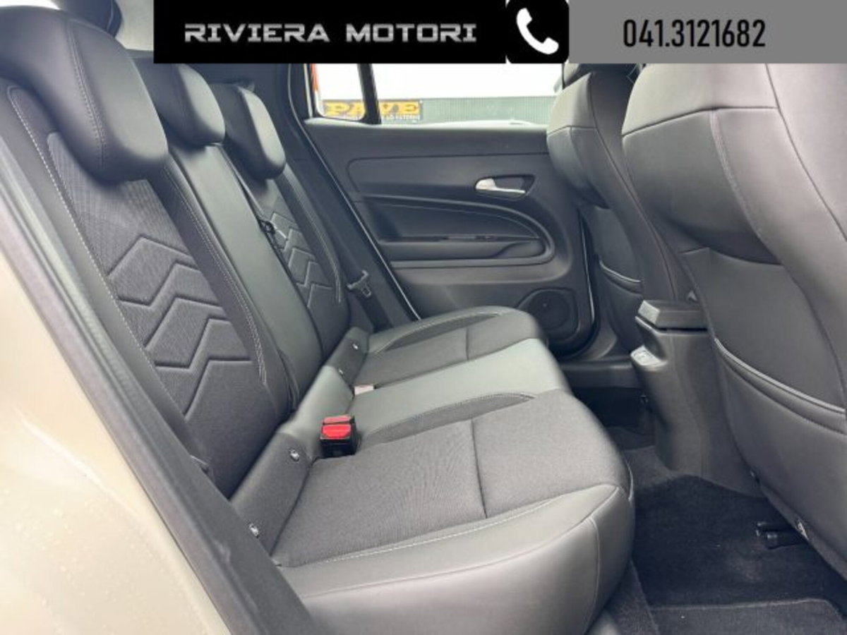 Jeep Avenger 1.2 turbo Altitude fwd 100cv (9)