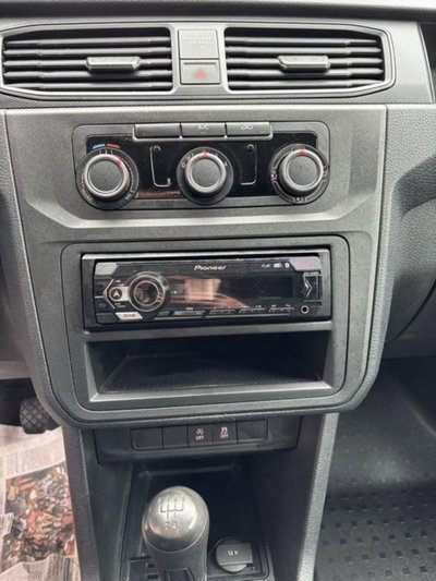 Volkswagen Veicoli Commerciali Caddy 2.0 TDI 102 CV Kombi Business (10)