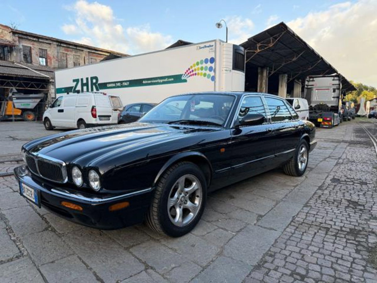 Jaguar XJ 3.2 cat Executive