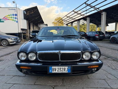 Jaguar XJ 3.2 cat Executive (3)