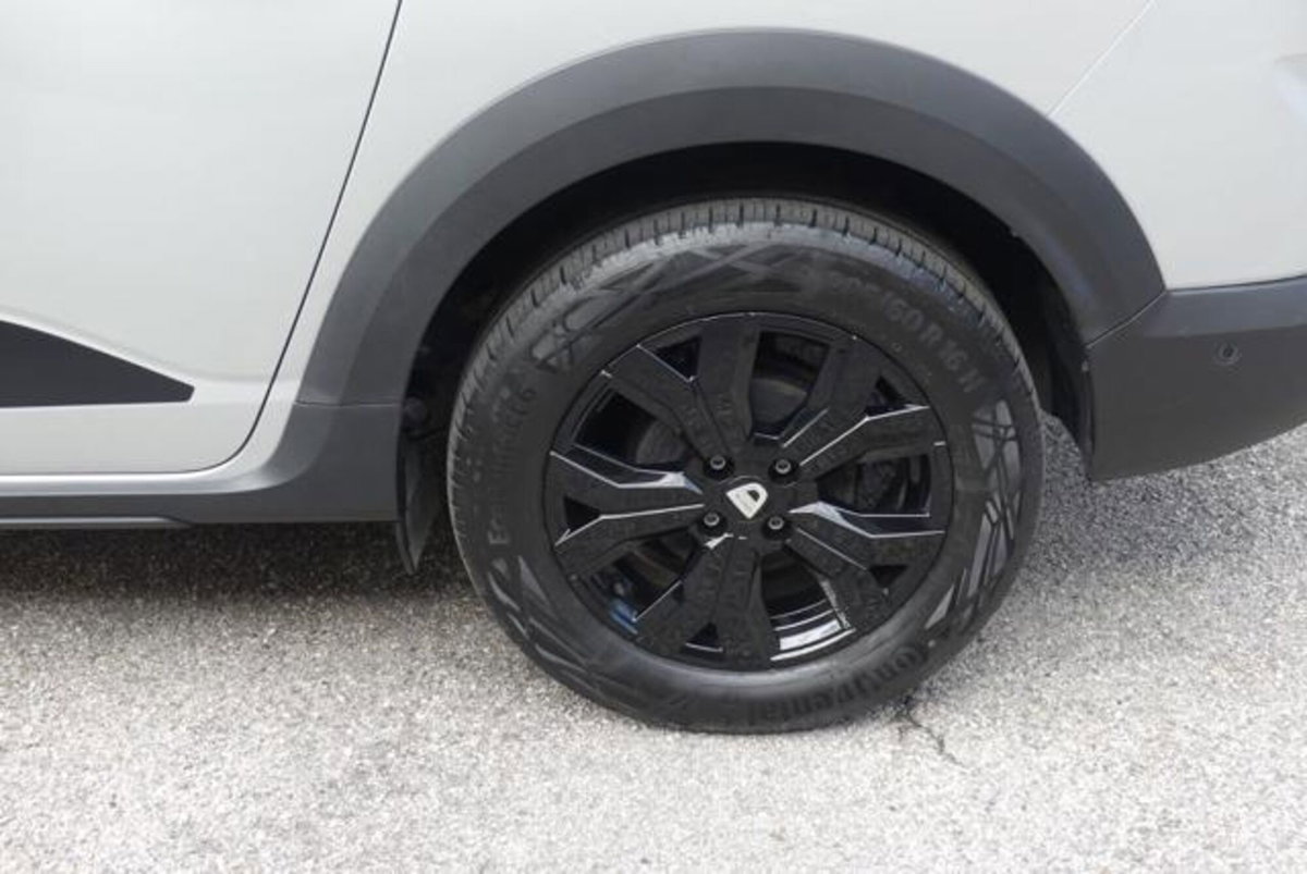 Dacia Jogger Jogger 1.0 TCe GPL 100 CV 7 posti Extreme (14)