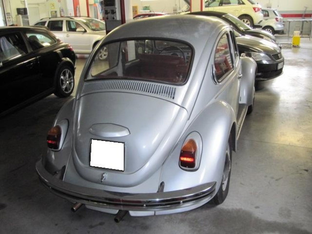 Volkswagen Maggiolino 1.2 TSI Design (3)