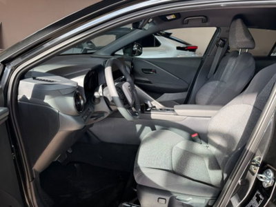 Toyota Toyota C-HR 2.0 phev Trend fwd e-cvt (10)