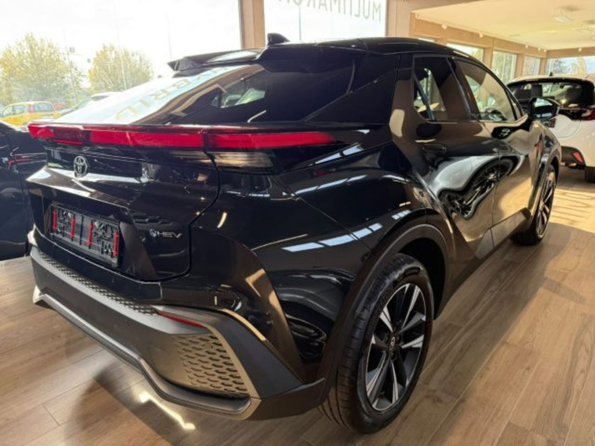Toyota Toyota C-HR 2.0 phev Trend fwd e-cvt (8)