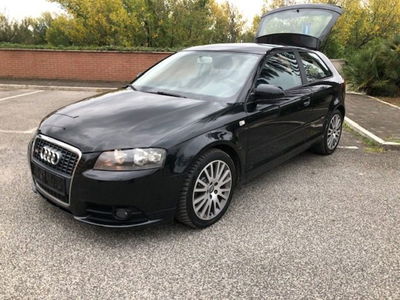 Audi A3 1.6 Ambiente usata