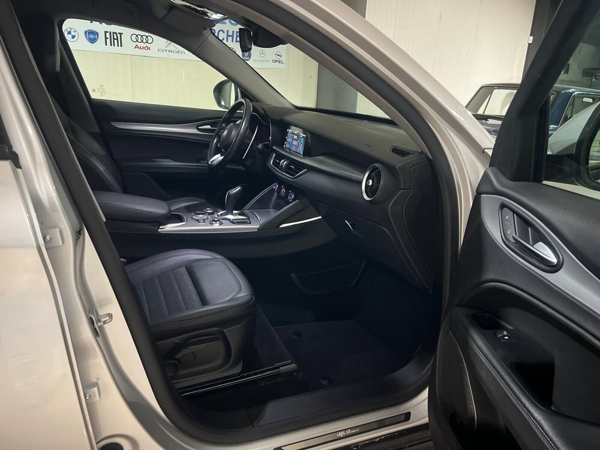 Alfa Romeo Stelvio Stelvio 2.2 Turbodiesel 190 CV AT8 Q4 Sprint (5)