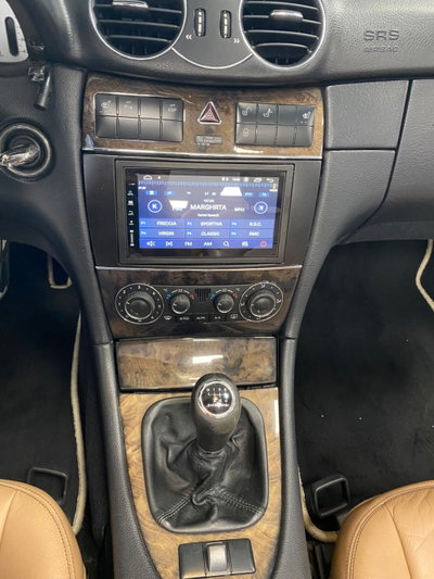 Mercedes-Benz CLK 200 Kompr. cat Cabrio Avantgarde (11)