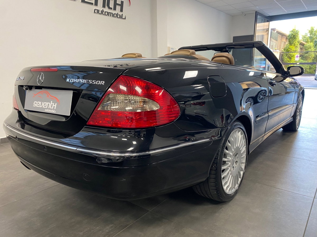 Mercedes-Benz CLK 200 Kompr. cat Cabrio Avantgarde (6)