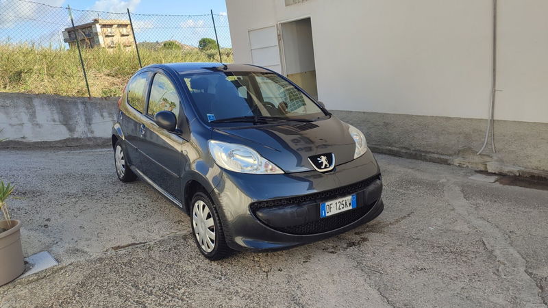 Peugeot 107 68CV 5p. Desir