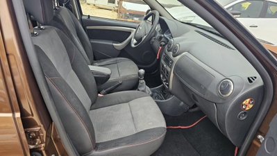Dacia Duster 1.5 dCi 110CV 4x2 Lauréate N1 (11)