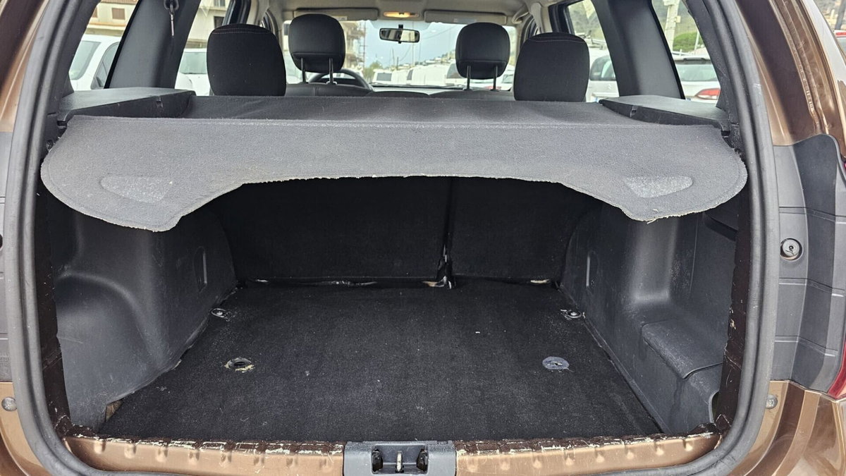 Dacia Duster 1.5 dCi 110CV 4x2 Lauréate N1 (2)