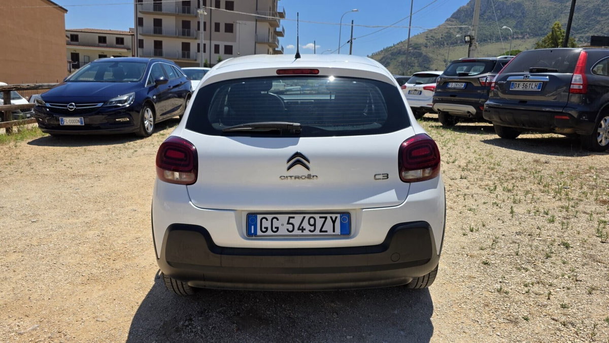 Citroen C3 BlueHDi 100 S&S Shine (10)