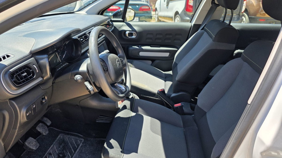 Citroen C3 BlueHDi 100 S&S Shine (4)