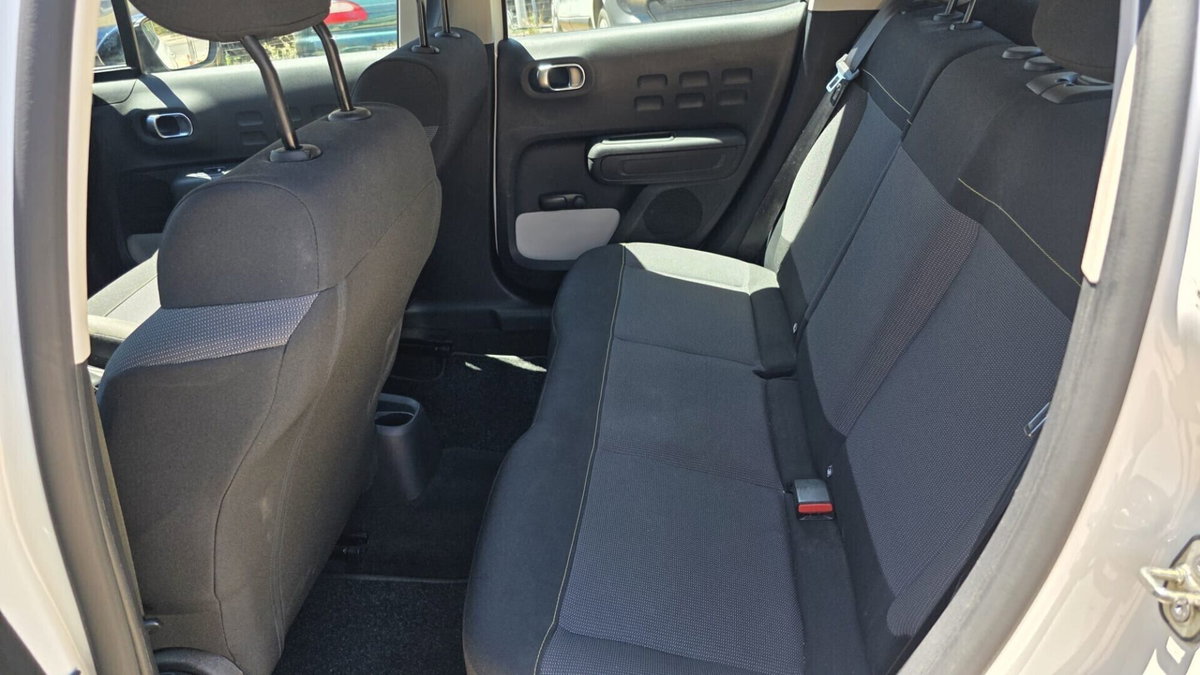 Citroen C3 BlueHDi 100 S&S Shine (6)