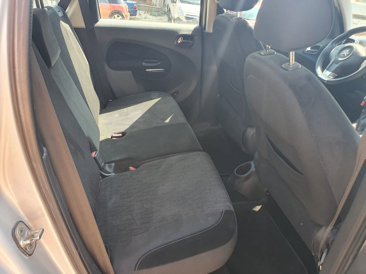 Citroen C3 Picasso 1.6 HDi 90 Exclusive Theatre (5)
