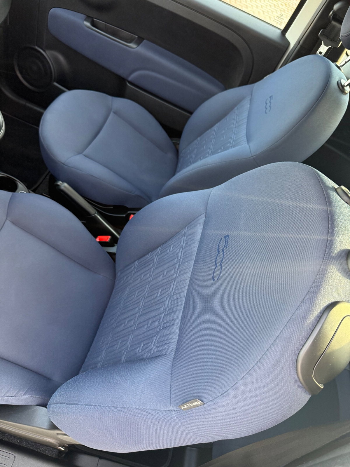 Fiat 500 1.0 Hybrid Club (10)