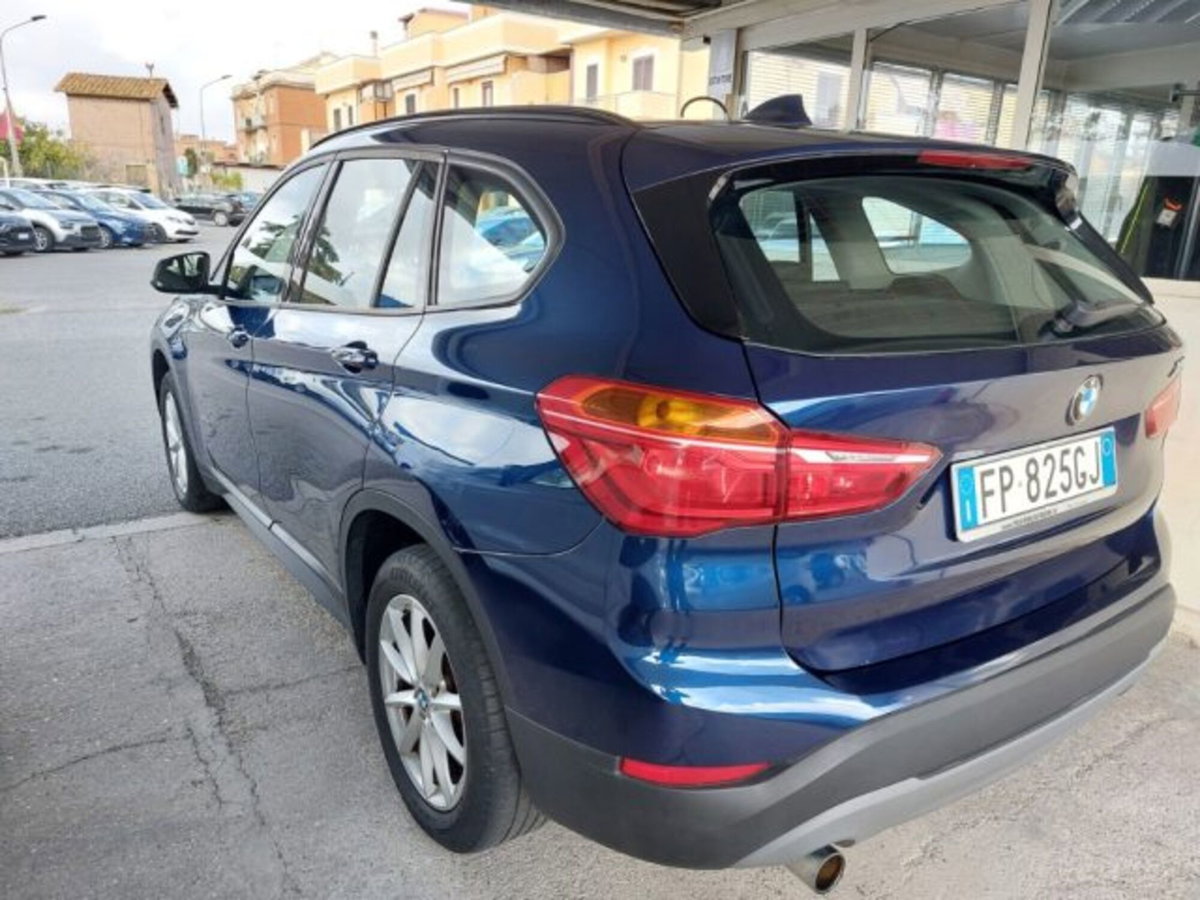BMW X1 xDrive18d Sport (4)